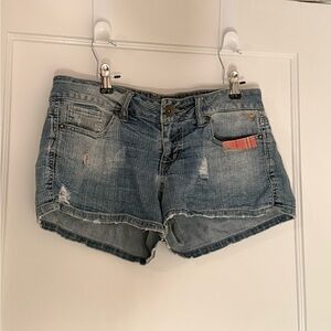 Grane Distressed Blue Jean Shorts